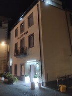 Palazzo Verdi B&B
