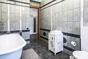 WINWINSTAY Residence in Heart of Old Town