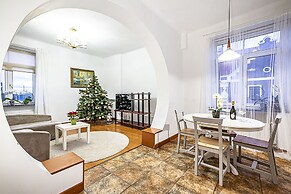 WINWINSTAY Residence in Heart of Old Town