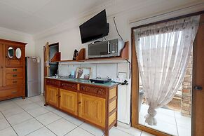 Kasteel Aan Zee Lady