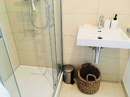 Large Retro Chic Flat 100m2 in City Center - Parking