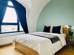 Large Retro Chic Flat 100m2 in City Center - Parking