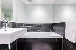 Gatliff Road Apartments