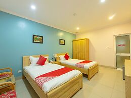 OYO 417 Truong Son Hotel