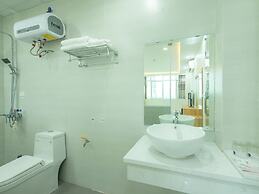 OYO 417 Truong Son Hotel