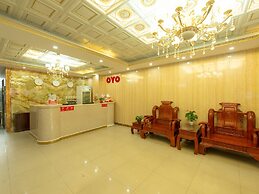 OYO 417 Truong Son Hotel