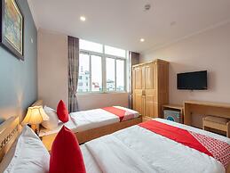 OYO 417 Truong Son Hotel