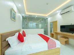 OYO 417 Truong Son Hotel
