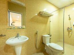 OYO 417 Truong Son Hotel