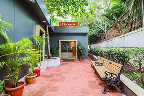 FabHotel Bliss Executive