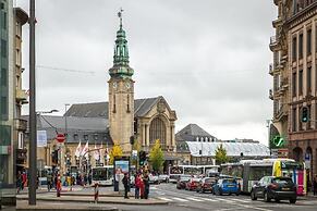 Large Art Deco Flat 100m2 in City Center - Parking