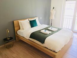 Large Art Deco Flat 100m2 in City Center - Parking