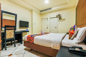 FabHotel Welcare Emerald