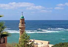 Large Beautiful Studio in Old Jaffa