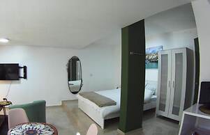 Large Beautiful Studio in Old Jaffa