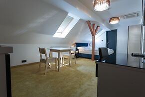 Golden Apartments