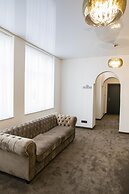 Golden Apartments