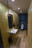 Golden Apartments