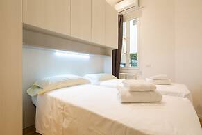 Bargello Modern by Mmega