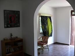 Picturesque Studio Apartment