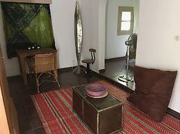 Picturesque Studio Apartment