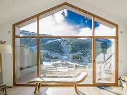 Ski Chalet Andorra - El Tarter by KOKONO