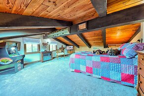 Relaxing Mountain Wynnes