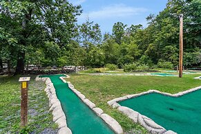 Drummer Boy Camping Resort