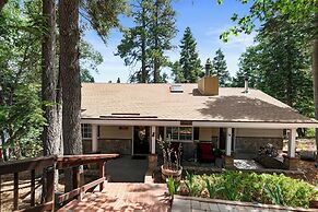 Apple Bear Cottage