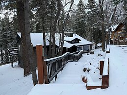 Apple Bear Cottage