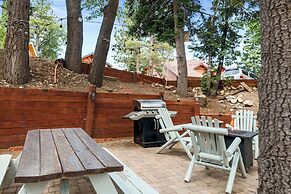 Apple Bear Cottage