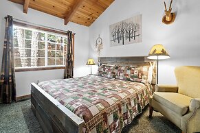 Apple Bear Cottage