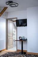 La Maison Charentonneau