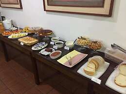 Palotina Palace Hotel