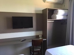 Palotina Palace Hotel