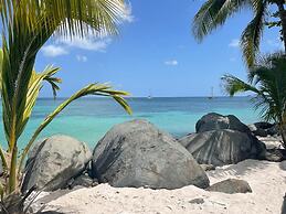 Hideaway Apartments Grenada