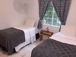 Hideaway Apartments Grenada