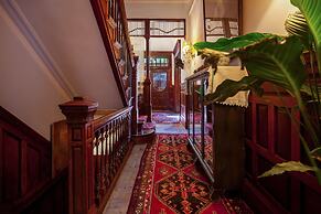 Suites in a Manhattan Mansion