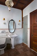 Suites in a Manhattan Mansion