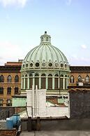 Suites in a Manhattan Mansion