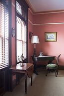 Suites in a Manhattan Mansion