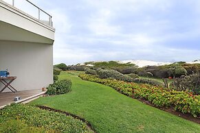 Dolphin Beach E5