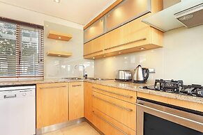Dolphin Beach E5