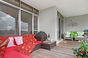 Dolphin Beach E5
