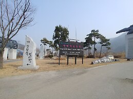Boryeong Laon Pension
