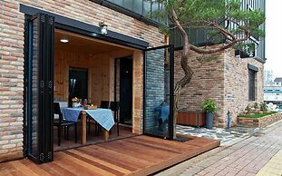 Boryeong Laon Pension