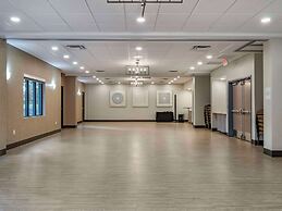 The Cranberry, Ascend Hotel Collection