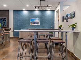 The Cranberry, Ascend Hotel Collection