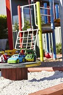 Whitecliffs Beach Resort