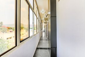 FabHotel Yashaswi Comforts